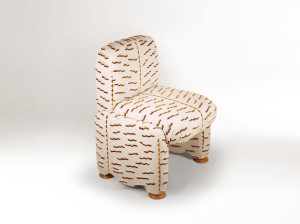 Мягкий стул из ткани