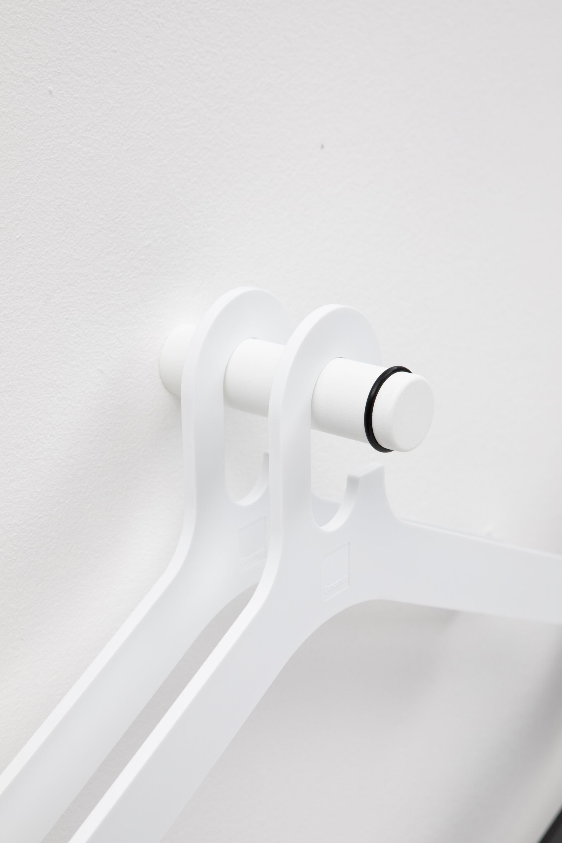 Алюминиевый настенный крючок с порошковым покрытием Cascando STICK ARCH-00043787 - Вид №1