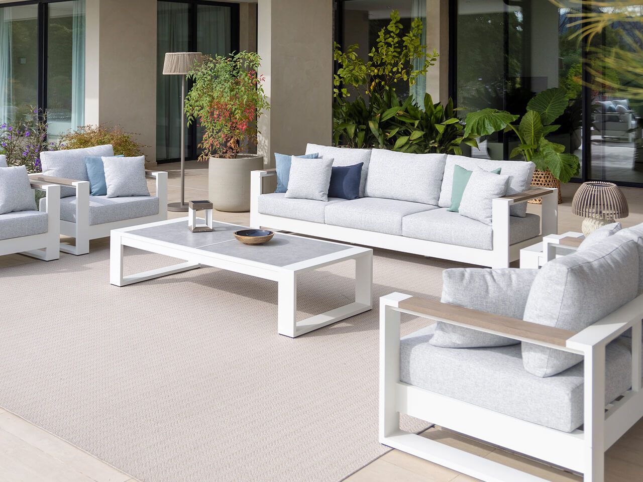 Алюминиевый низкий садовый столик с керамической столешницей Les Jardins® ранчо ARCH-00115035 - Вид №2