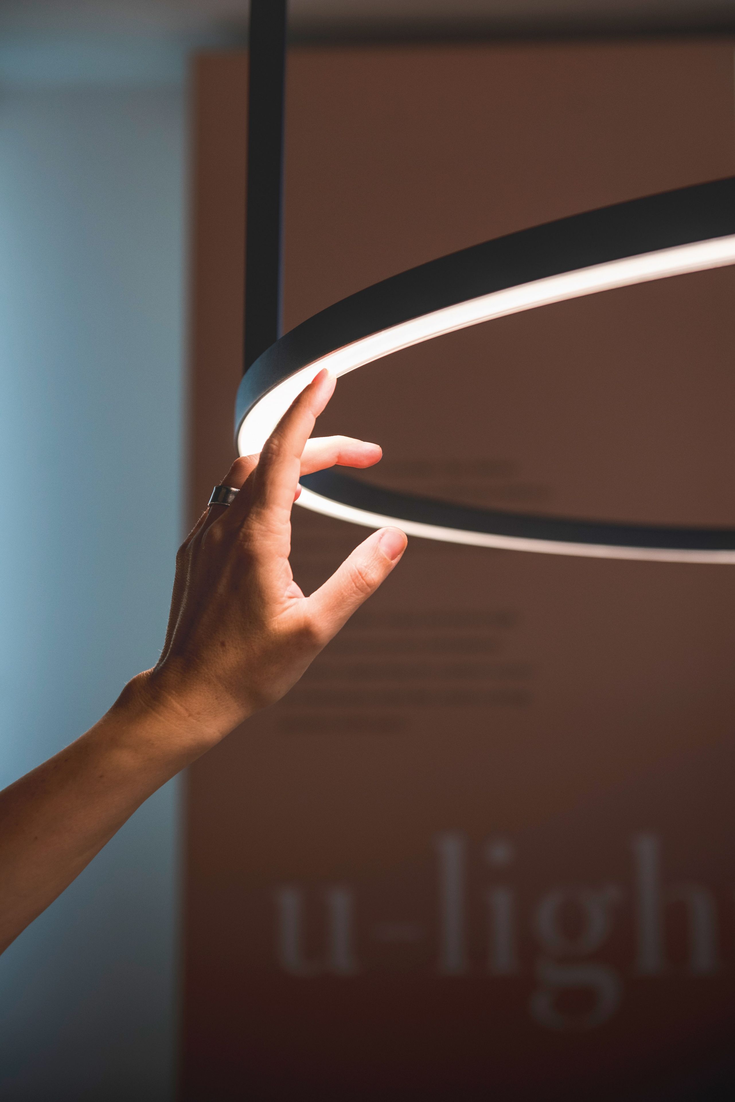 Металлический светодиодный подвесной светильник AXOLIGHT U-Light ARCH-00119727 - Вид №6