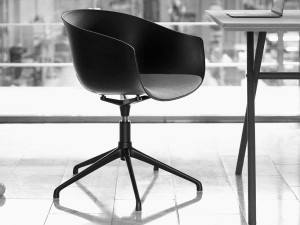 Вращающееся кресло