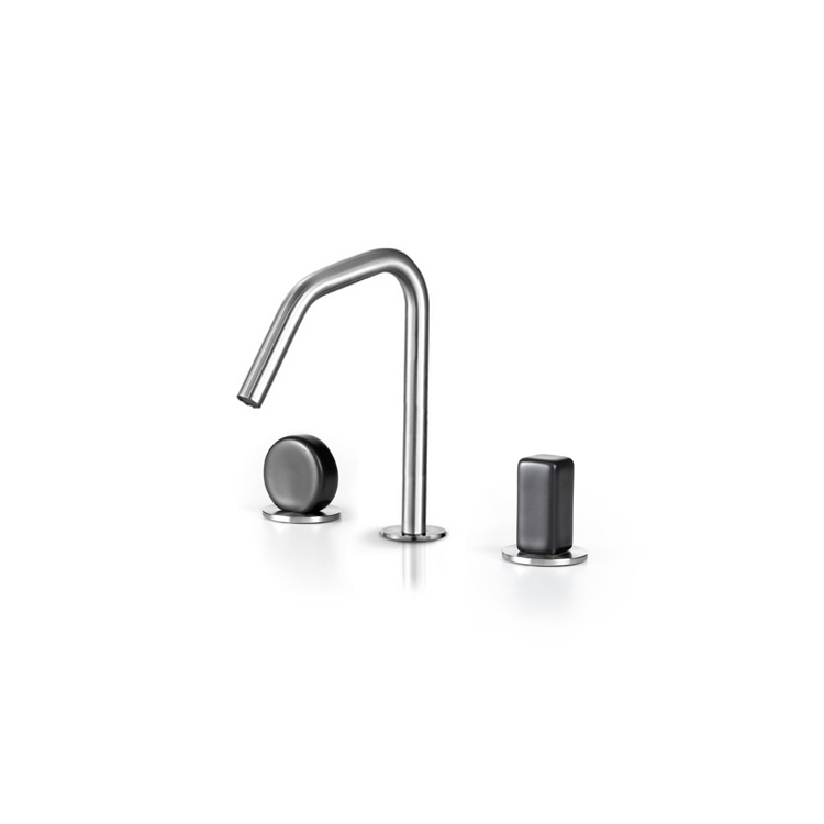 Смеситель на три отверстия для умывальника с изливом IOX205 linki 