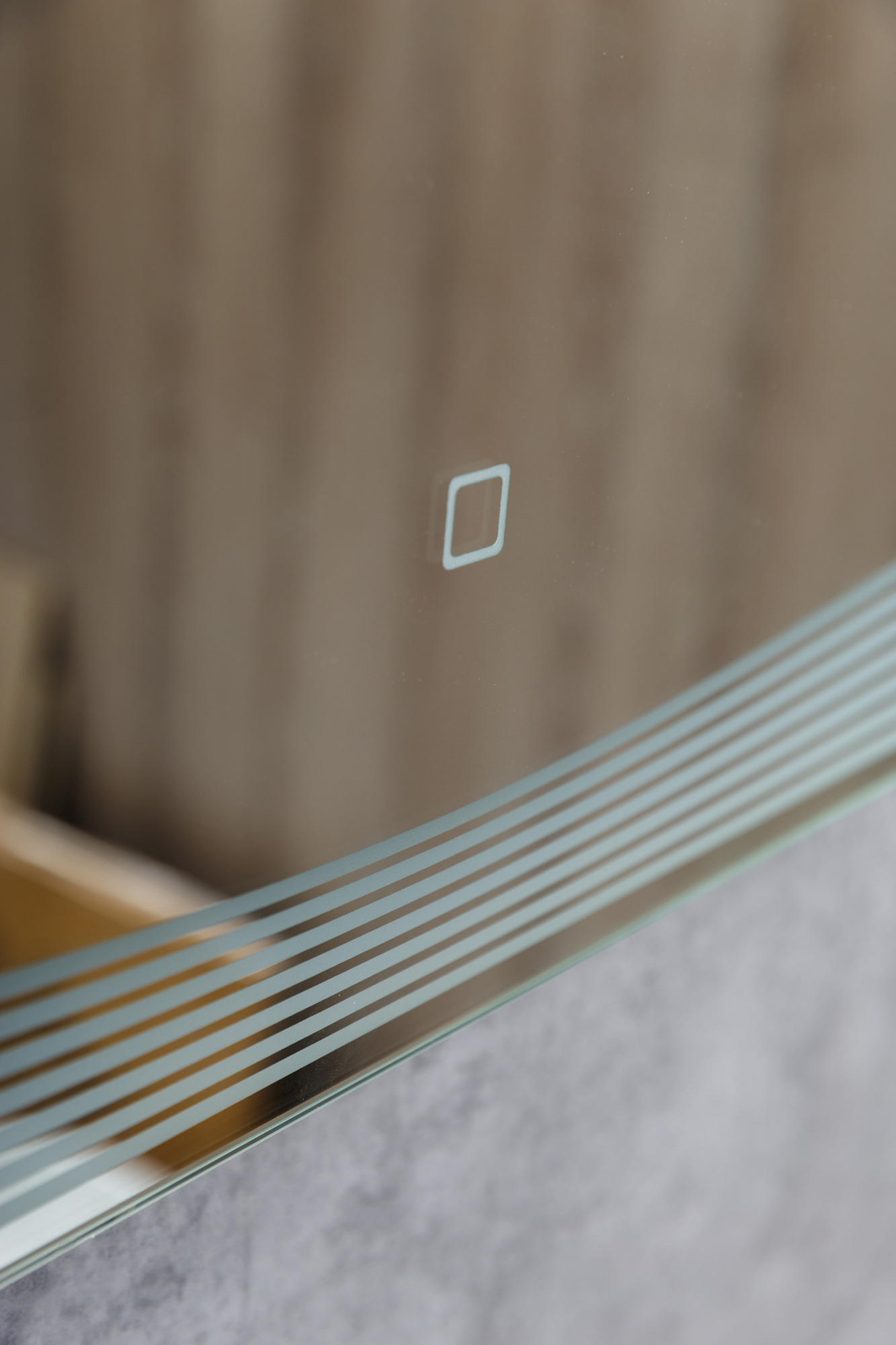 Зеркало с встроенным светильником и сенсорным выключателем BelBagno SPC-LNS-900-800-LED-TCH  - Вид №5