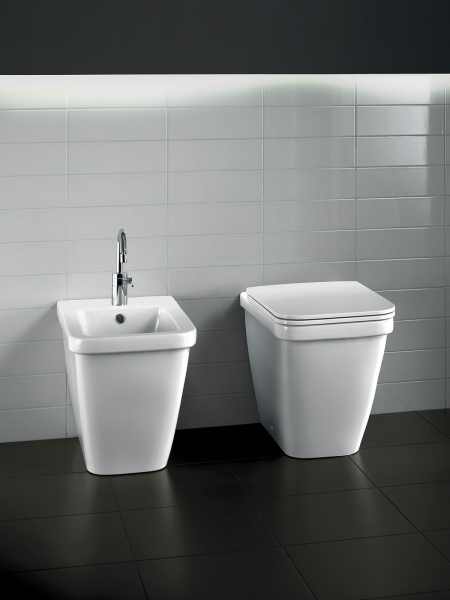 YXHU01 Erika Pro Q биде спиной к стене Hatria  - Вид №4