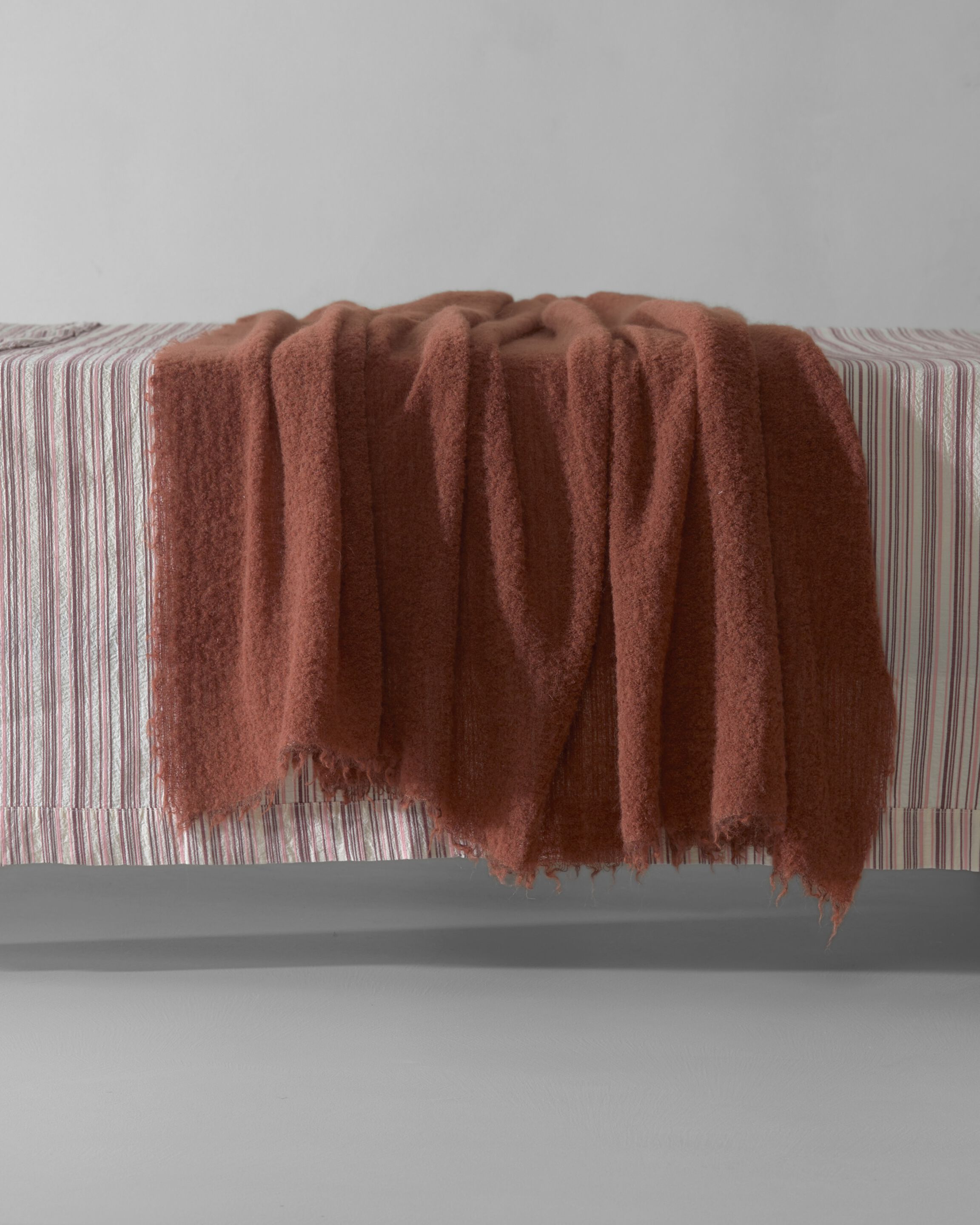 Однотонный плед из альпаки Society Limonta TED ARCH-00051990 - Вид №2