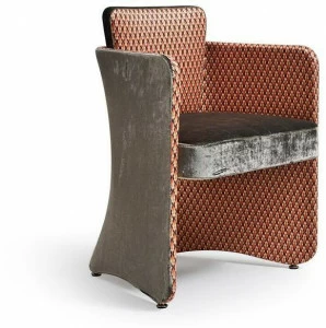 Quinti Sedute Мягкое кожаное кресло с подлокотниками