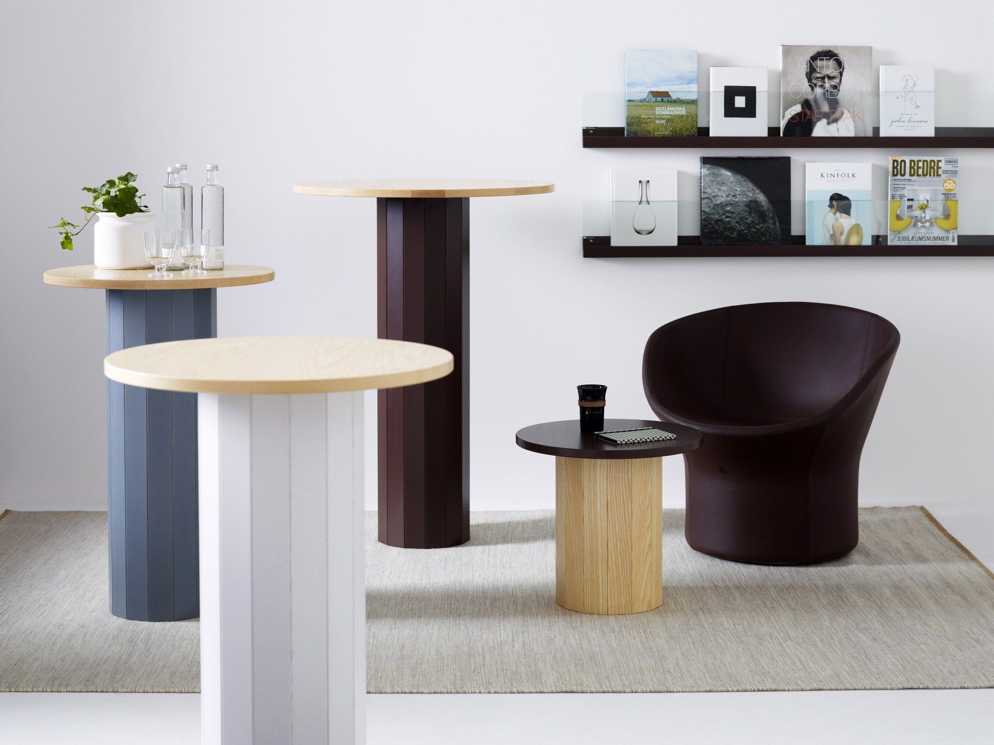 Высокий круглый стол Karl Andersson Cap ARCH-00132683 - Вид №1