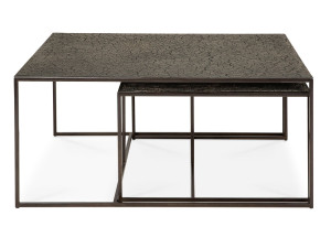 Металлический квадратный низкий журнальный столик