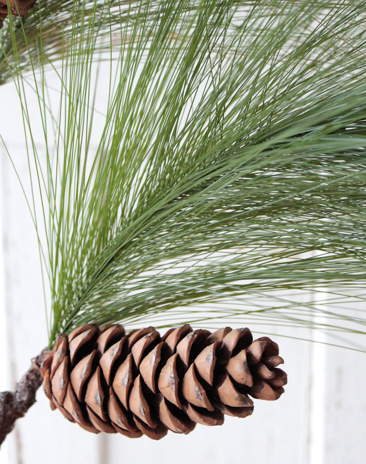 5734 883 a3 Искусственная ветка сосны с шишками, 158 см, зеленая H-andreas 