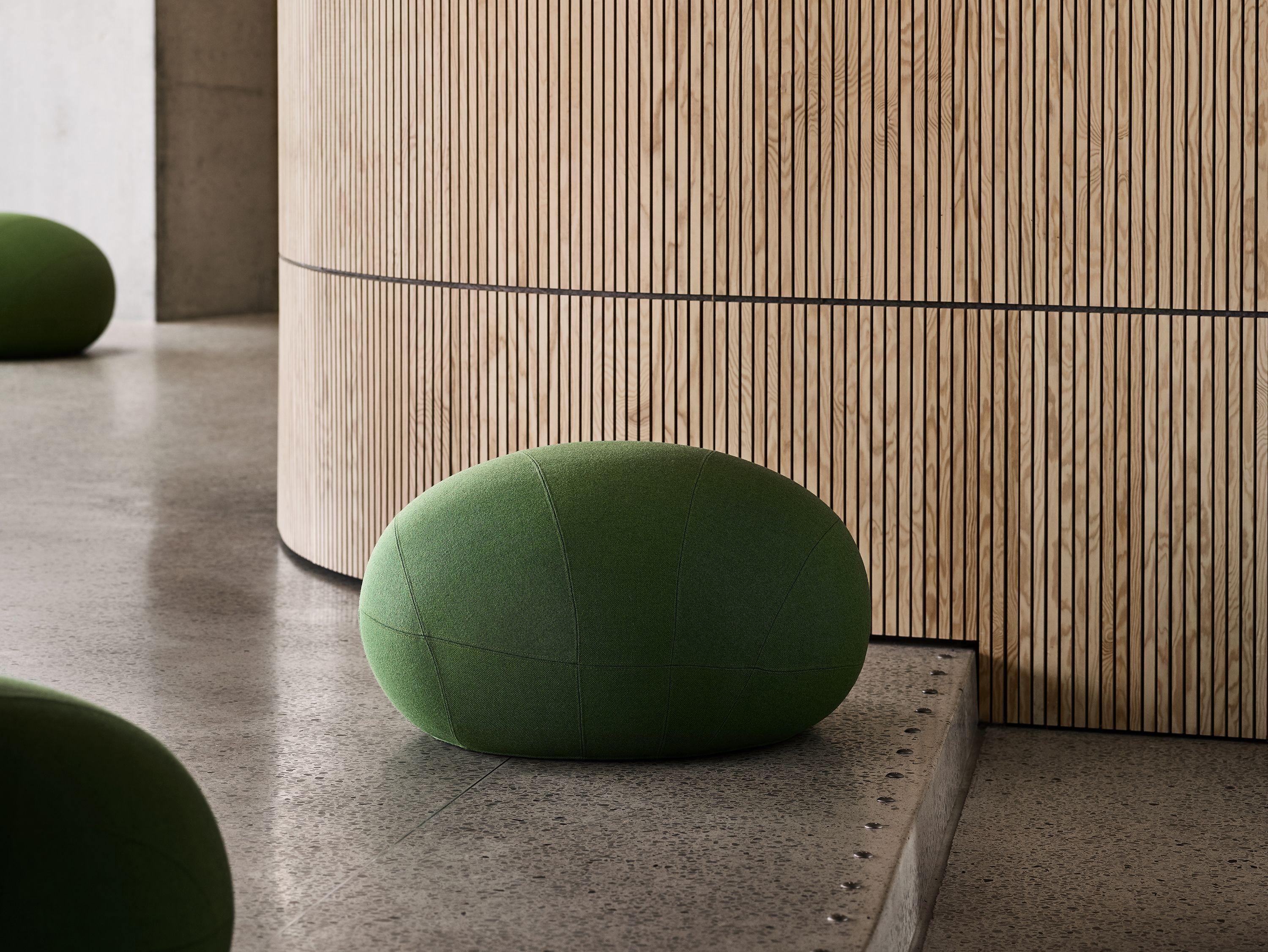 Круглый пуф из ткани SOFTLINE CUT ARCH-00049717 - Вид №3