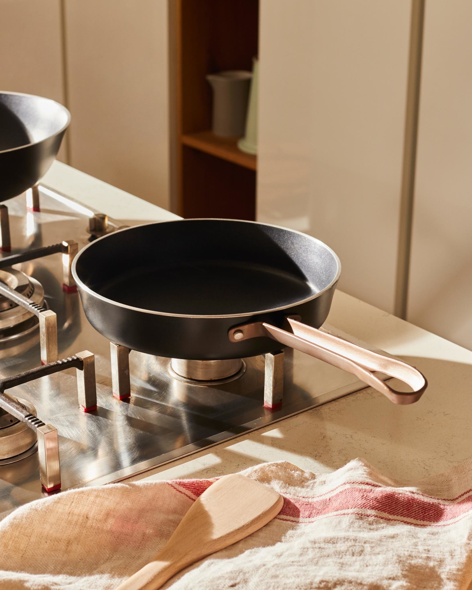 Сковорода с длинной ручкой Alessi Edo PU113 - Вид №1