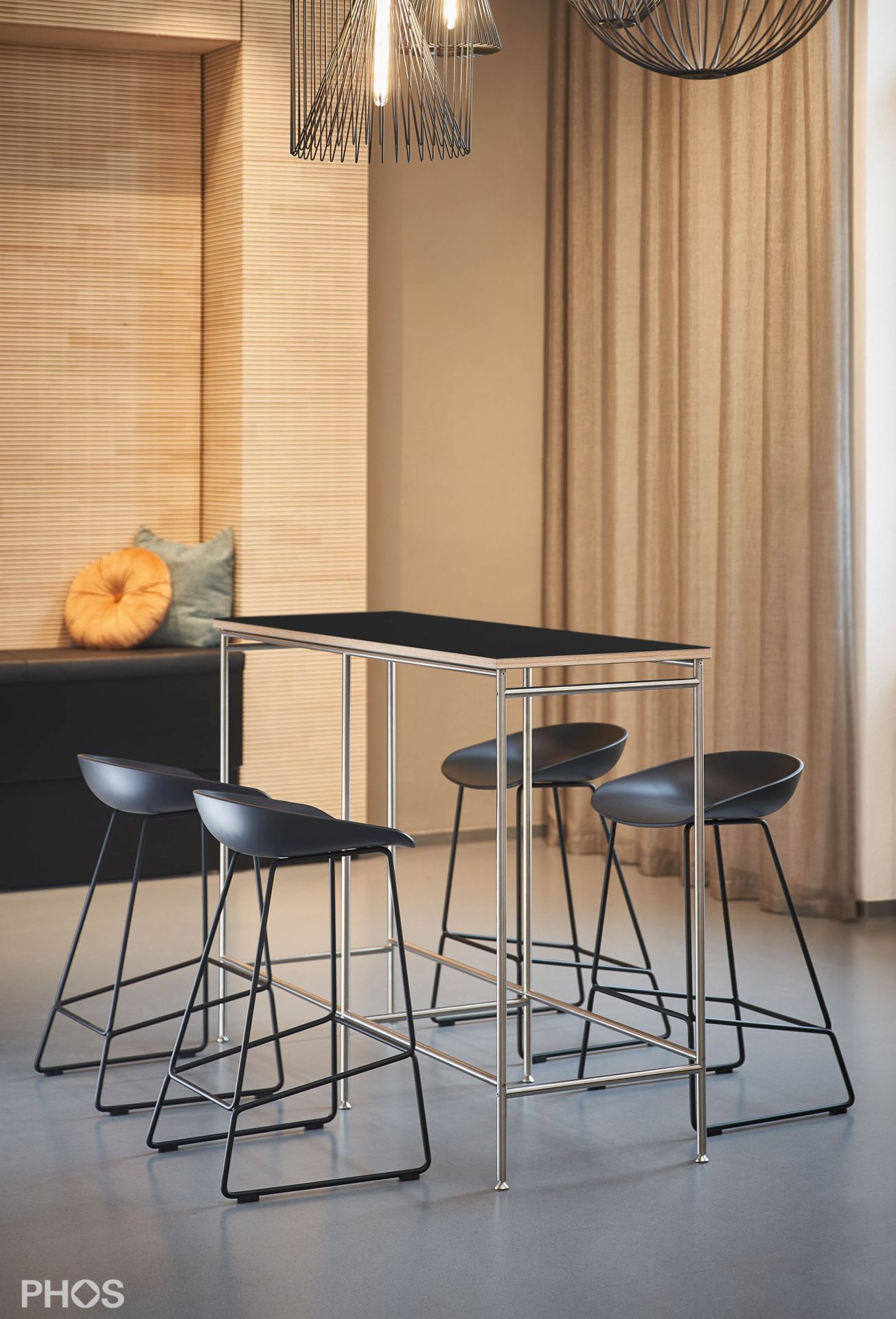 KATI-T2-50x150-MS Стол Karlsruhe - двойной барный стол t2 с черной столешницей - 150 x 50 x 105 см. PHOS  - Вид №1