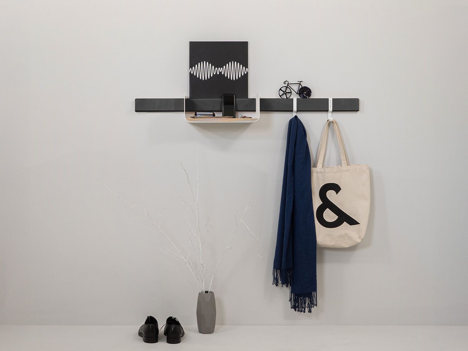 Деревянная настенная вешалка Variand Furniture E02 ARCH-00108610