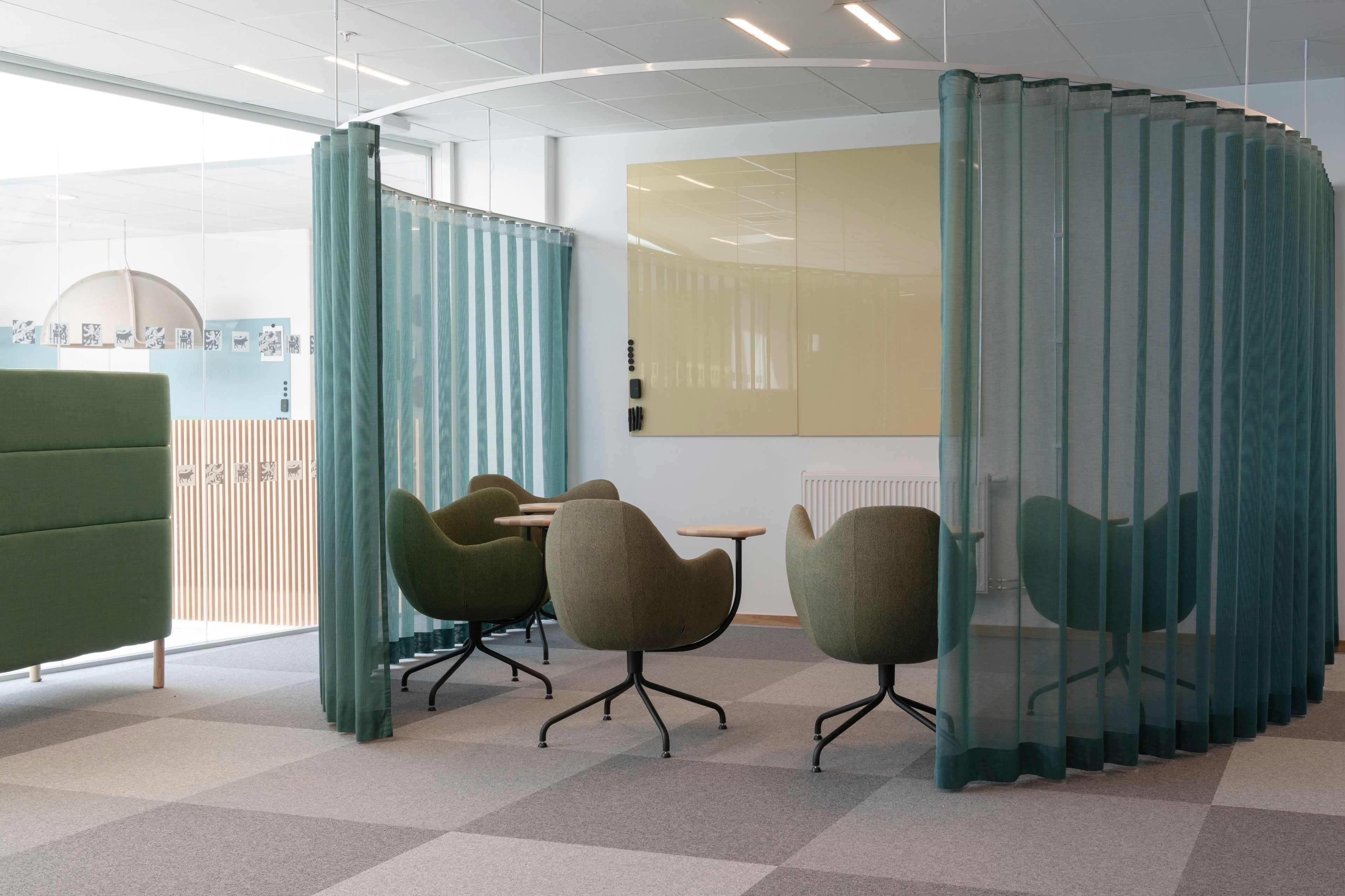 Тканевое кресло Bla Station Wilmer ARCH-00056279 - Вид №7