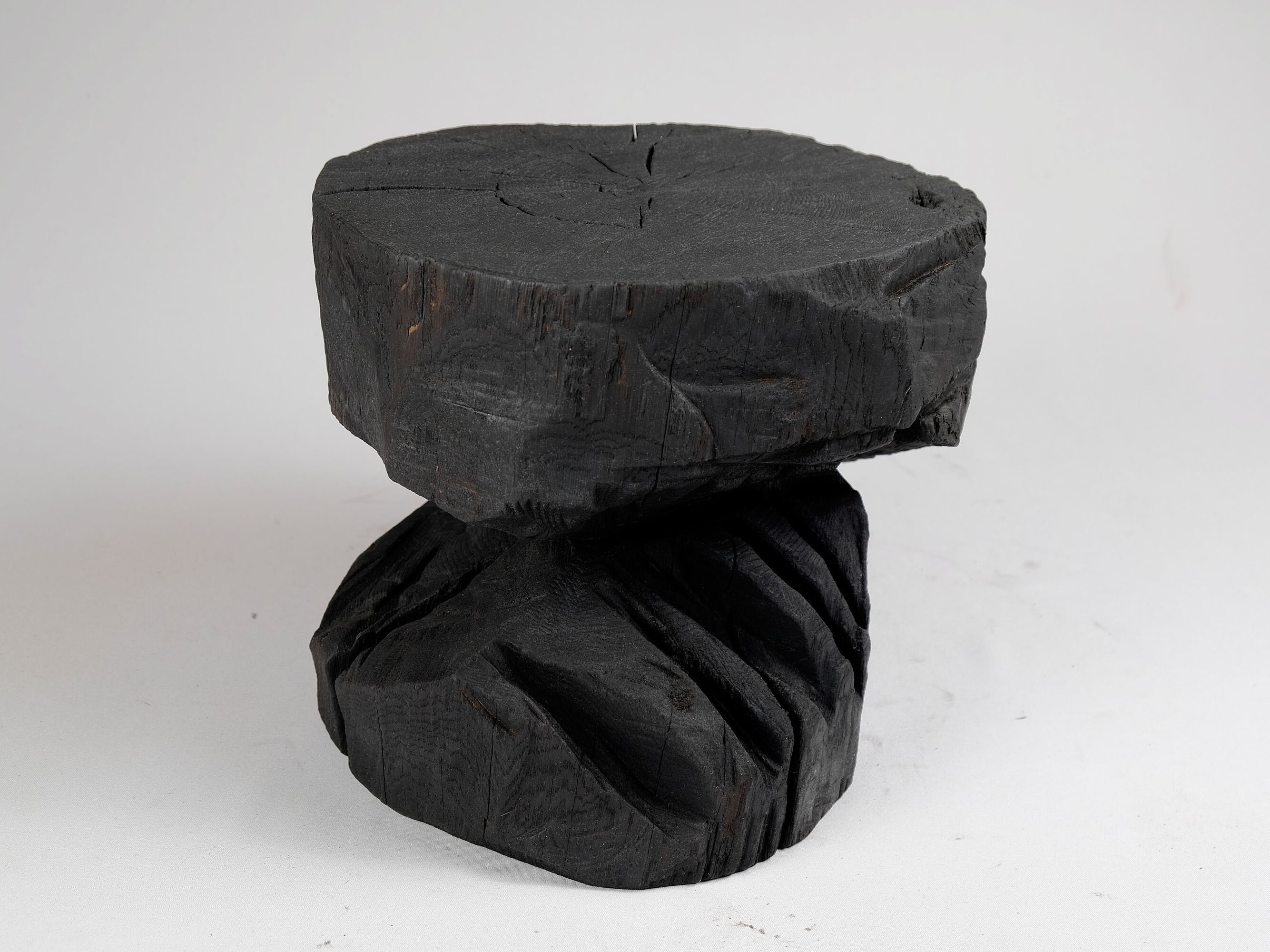 Круглый журнальный столик из дуба Logniture Jownik ARCH-00092842