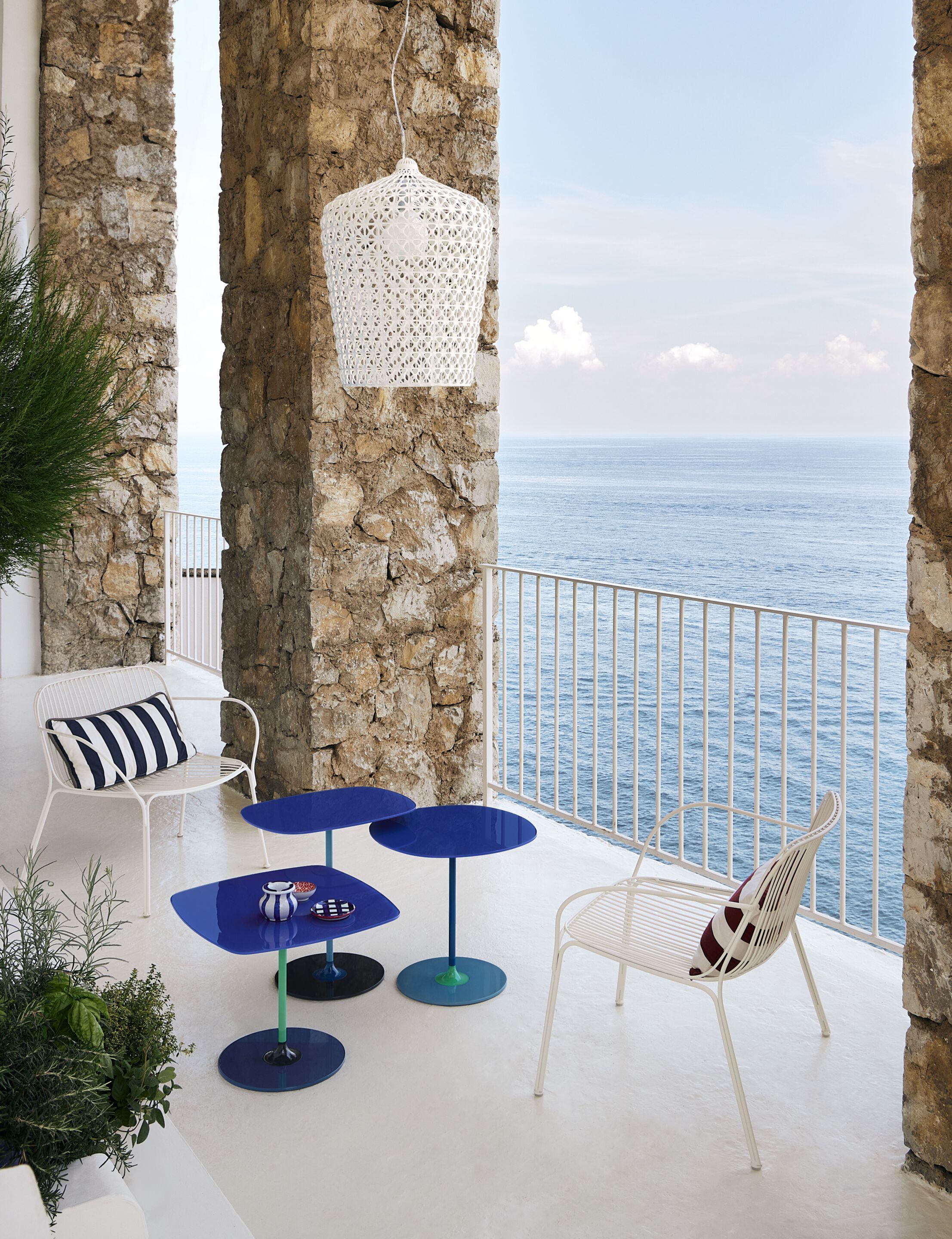 Прямоугольный журнальный столик с хрустальной столешницей и стальным основанием Kartell Тьерри ARCH-00090460 - Вид №4