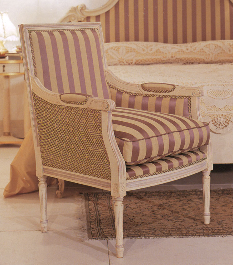 Кресло  OPIFICIO 326 Contract