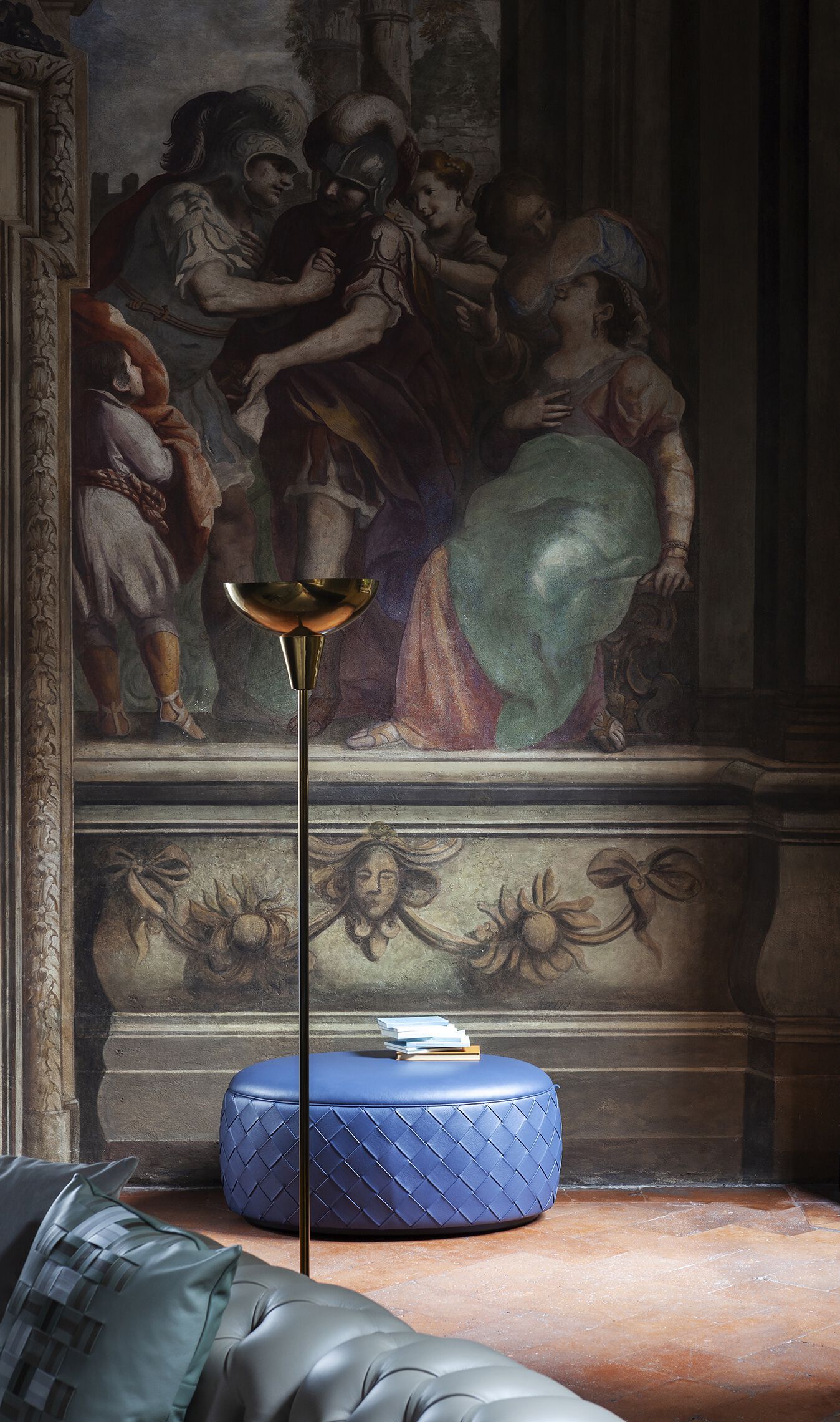 Овальный кожаный пуф Poltrona Frau коллекция-мебель и аксессуары ARCH-00149509 - Вид №3