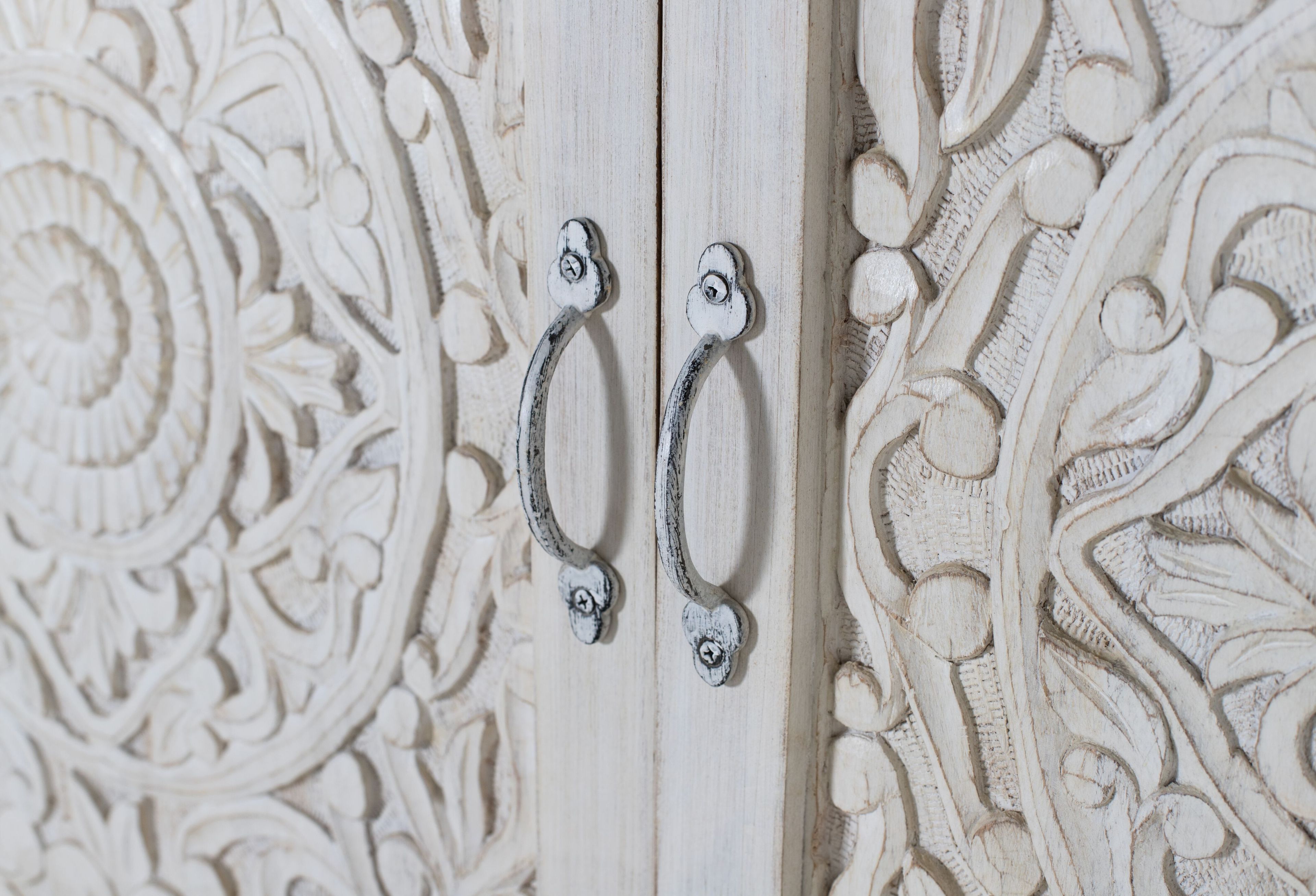 Манго Madia с распашными дверями Giner y Colomer 1821 ARCH-00013813 - Вид №1