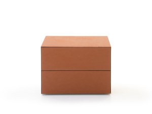 Деревянная тумбочка