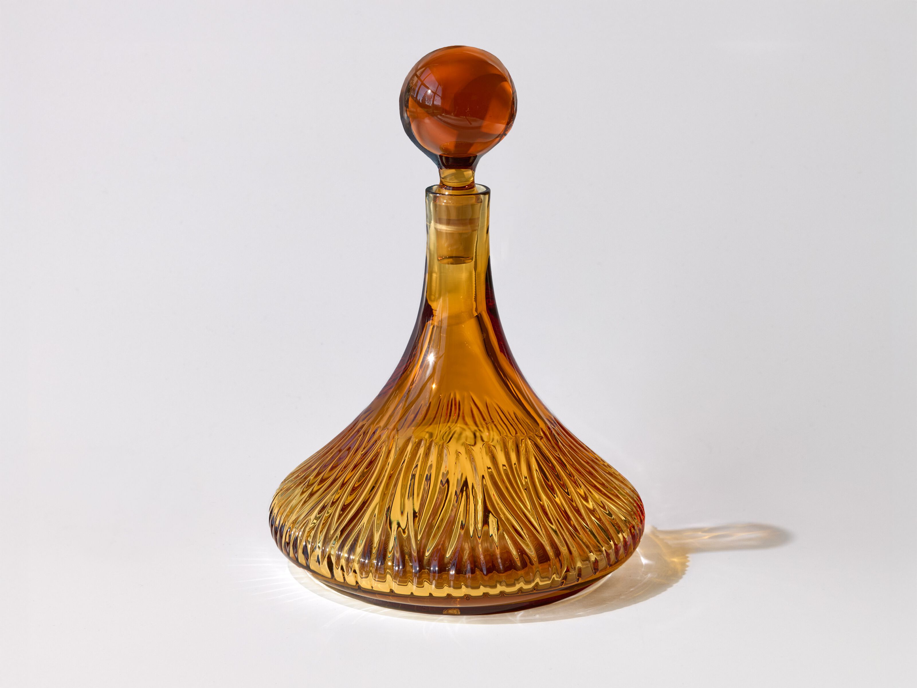 Выдувная стеклянная бутылка Studio Bojola MAESTRALE ARCH-00037411