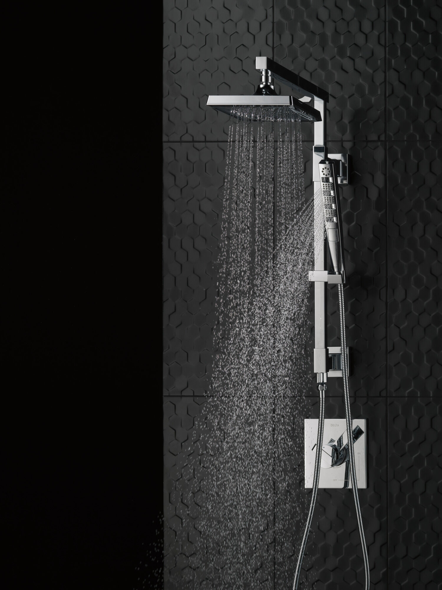 59140-PK H2Okinetic® Ручной душ с 4 режимами Delta Faucet Universal Showering Хром  - Вид №4