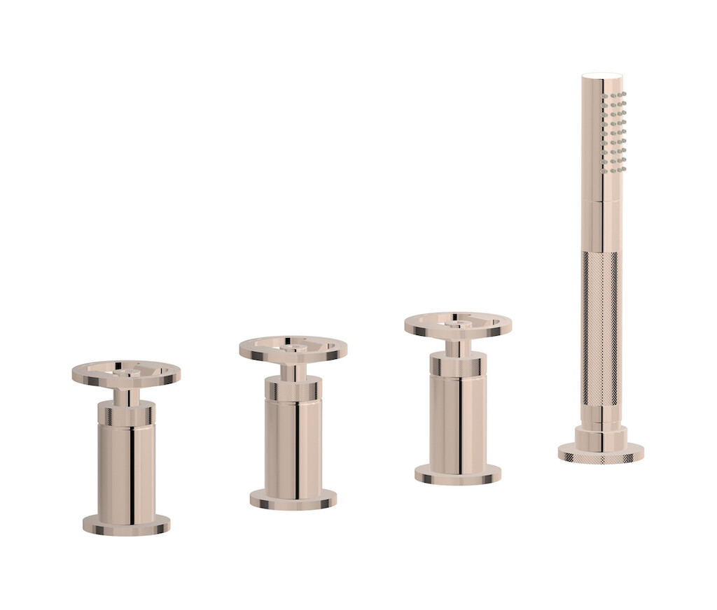 Смеситель на бортик ванной на 4 отверстия с изливом, дивертером и душевым гарнитуром. WE ARE IB b1397rs Rose Gold Bold