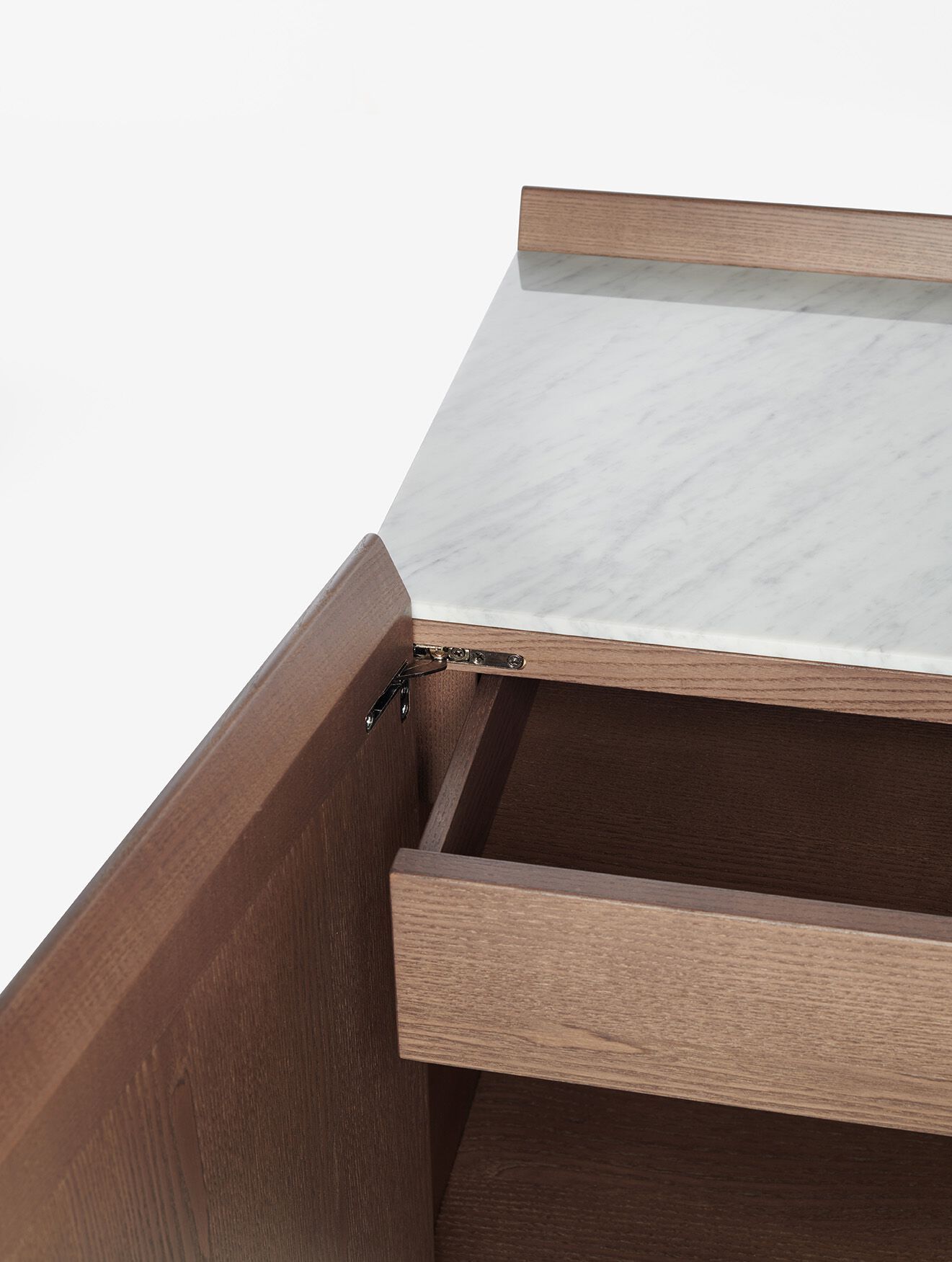 Шкаф из ясеня с распашными дверями Potocco Avant ARCH-00069453 - Вид №2