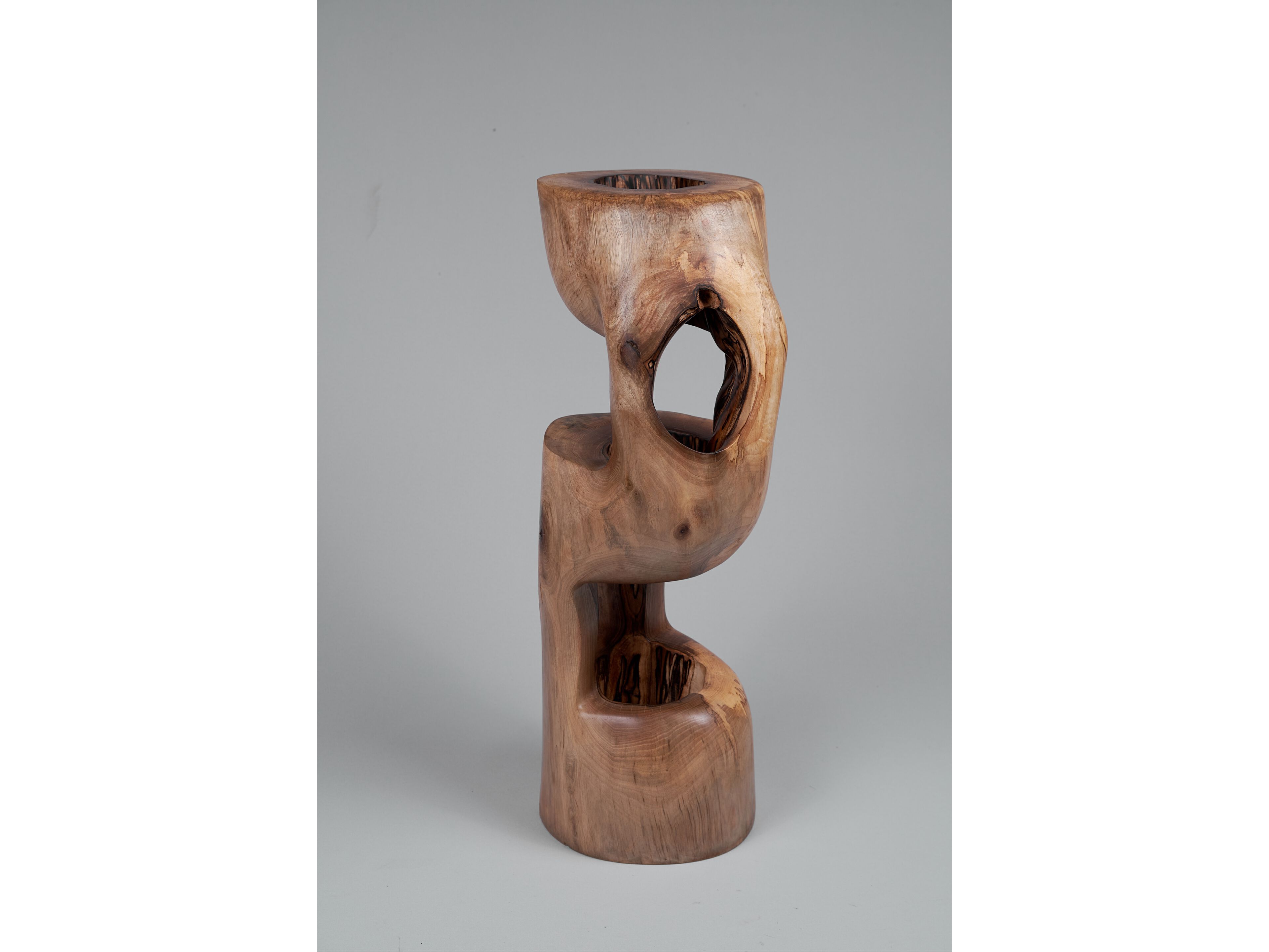 Высокий журнальный столик из грецкого ореха Logniture Leszy ARCH-00042668