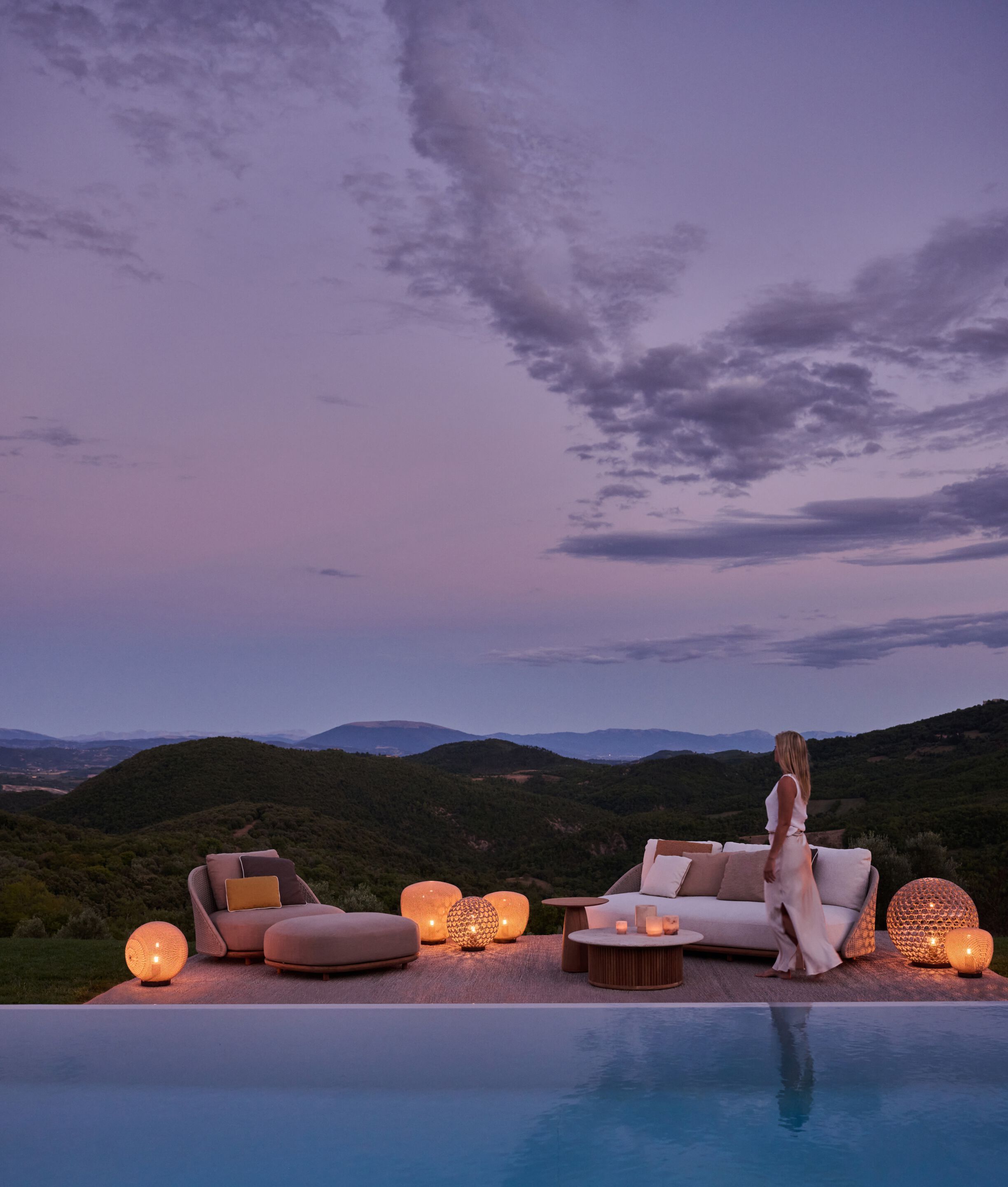 Полиэтиленовая светодиодная наружная настольная лампа TRIBÙ Monsieur Tricot ARCH-00017162 - Вид №3