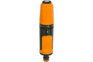 15759281 Регулируемый пистолет-распылитель 1020444 Fiskars