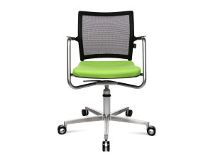 Стул с колесами