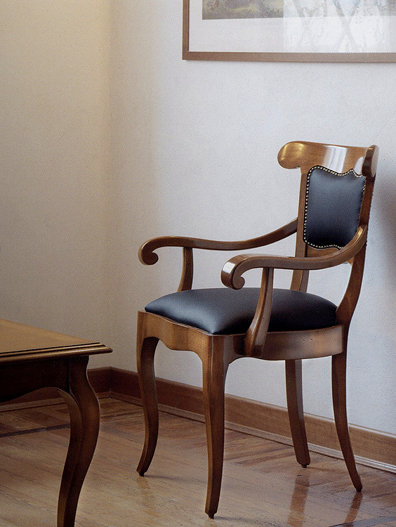 Стул  BTC INTERNATIONAL 444 