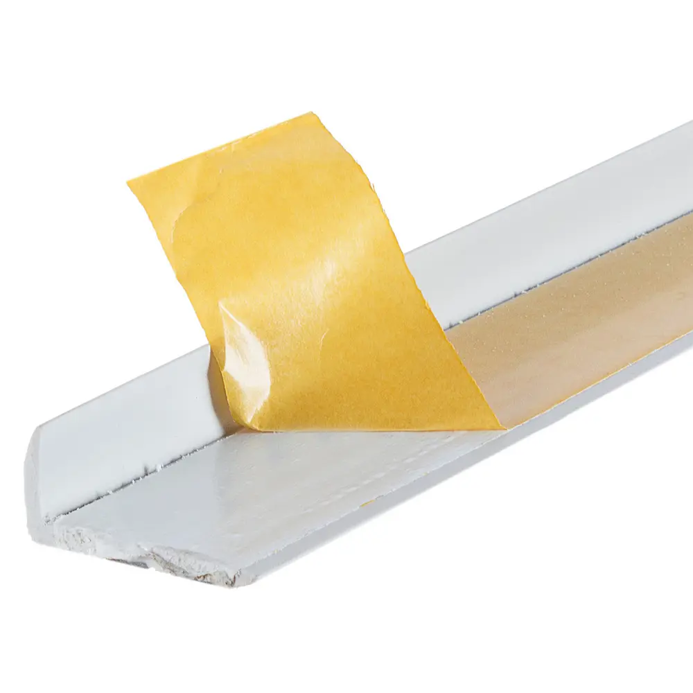Порог угловой (угол) антискользящий 40х15х900 мм цвет ясень TPlast STLM-2048053 - Вид №1