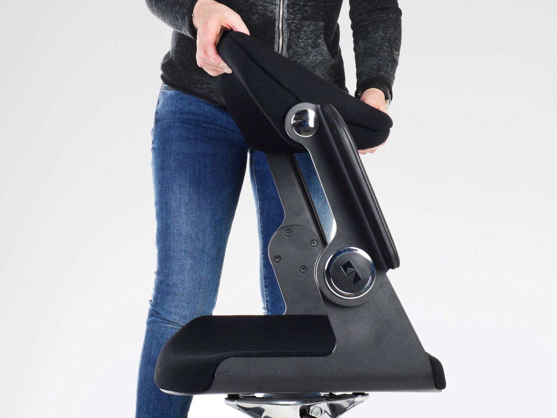 Эргономичное офисное кресло с 5 спицами König Neurath Баланс.Chair ARCH-00125395 - Вид №4