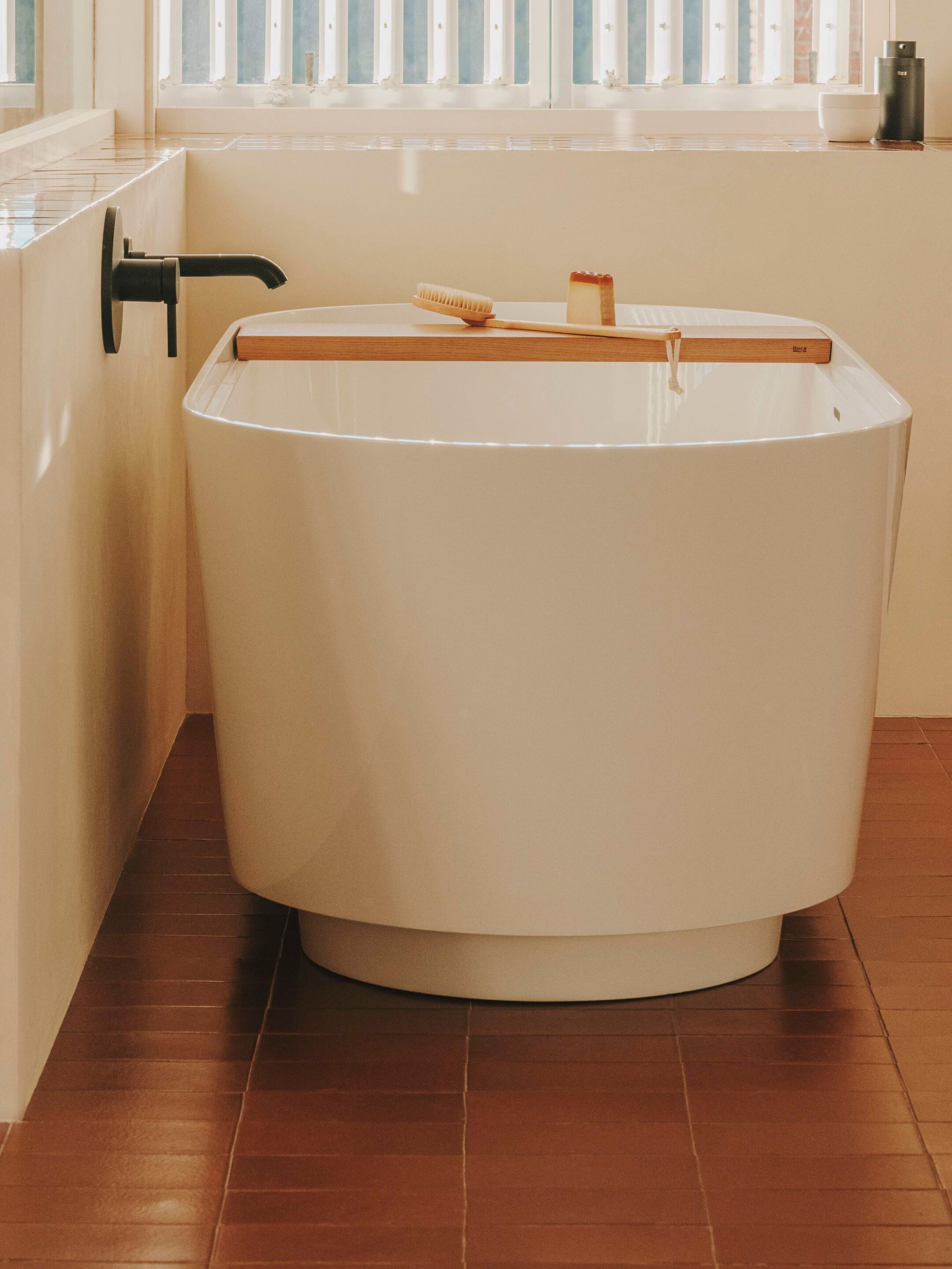 Металлический дозатор мыла Roca Hotels ARCH-00089176 - Вид №10