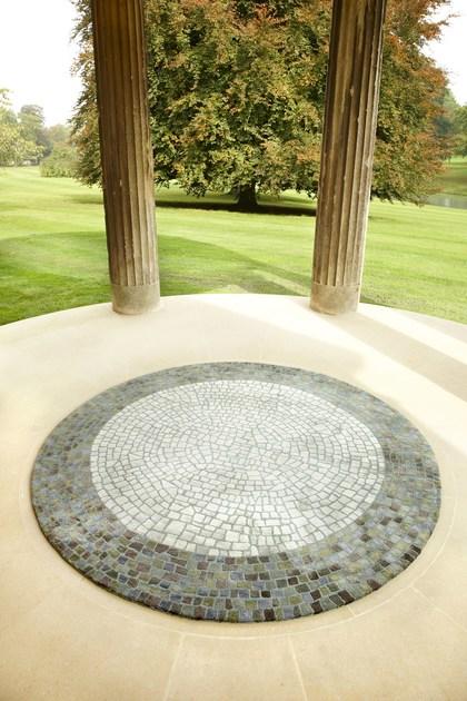 Deirdre Dyson Круглый коврик с геометрическими мотивами Circular designs sun-id-1362827 - Вид №1