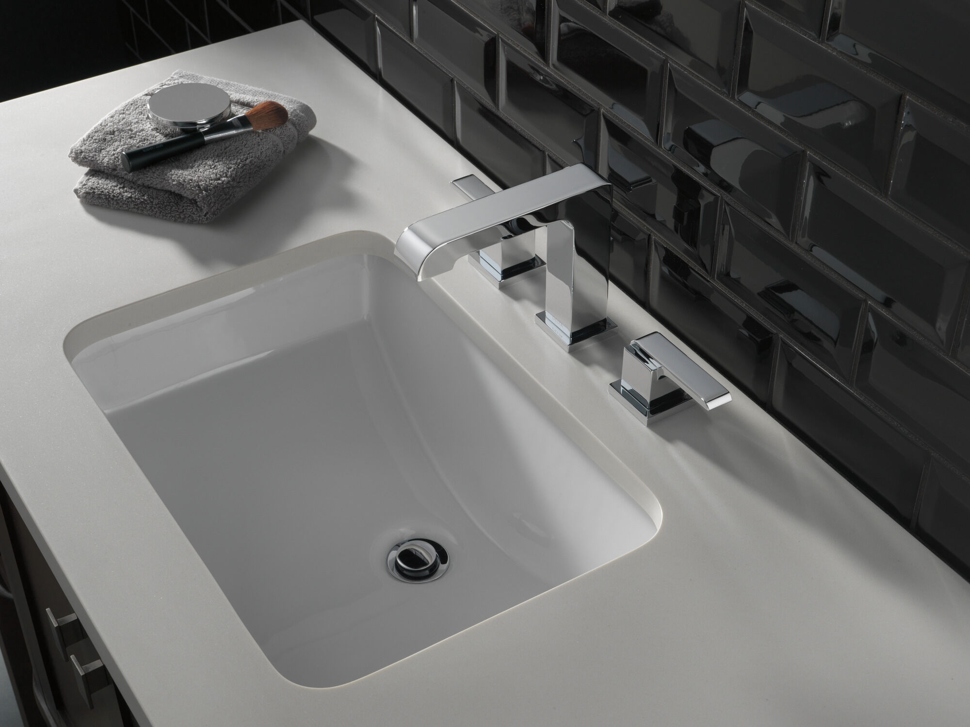 3567-MPU-DST Смеситель для ванной комнаты с двумя ручками Delta Faucet Ara Хром - Вид №3