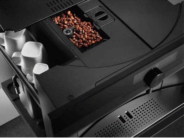 9031702 Встраиваемая кофемашина AEG KKK994500T черный STDN-0006797 - Вид №2