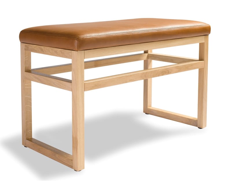 Кожаный низкий табурет Duvivier Canapés Marceau ARCH-00070104