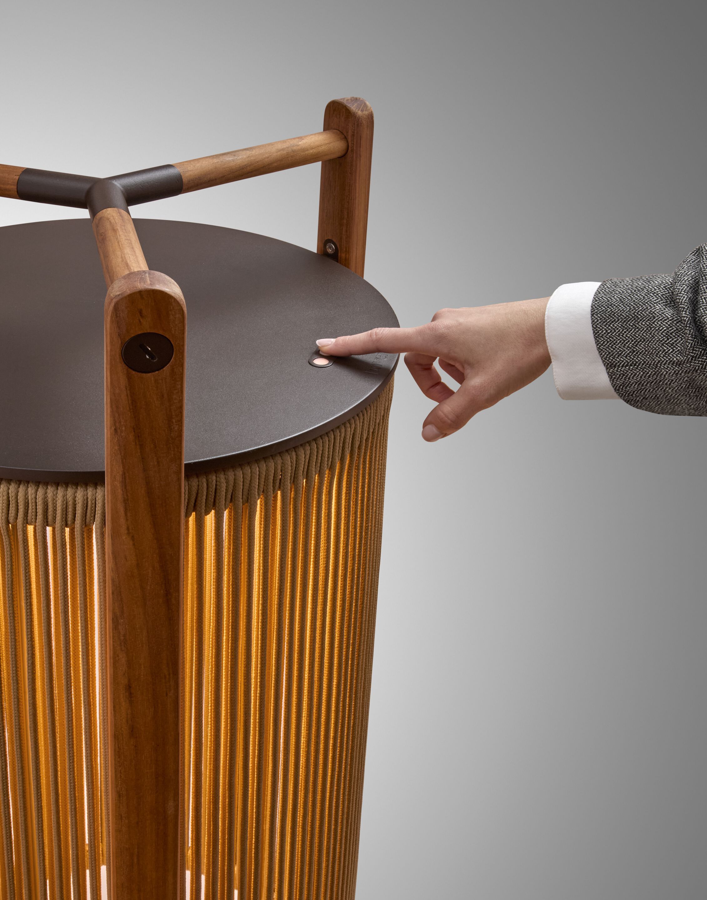 Напольная лампа из тикового дерева Bover Kando ARCH-00030973 - Вид №5