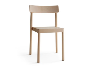 Штабелируемый стул из березы с открытой спинкой