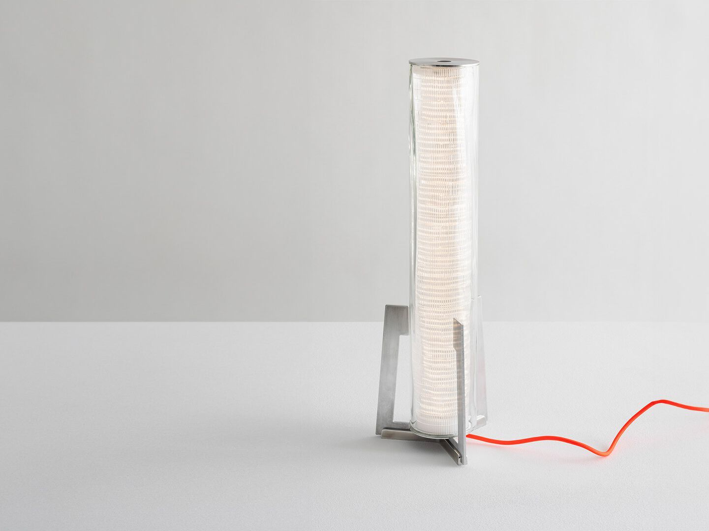 Стеклянная настольная лампа Artemide криосфера ARCH-00106641 - Вид №1