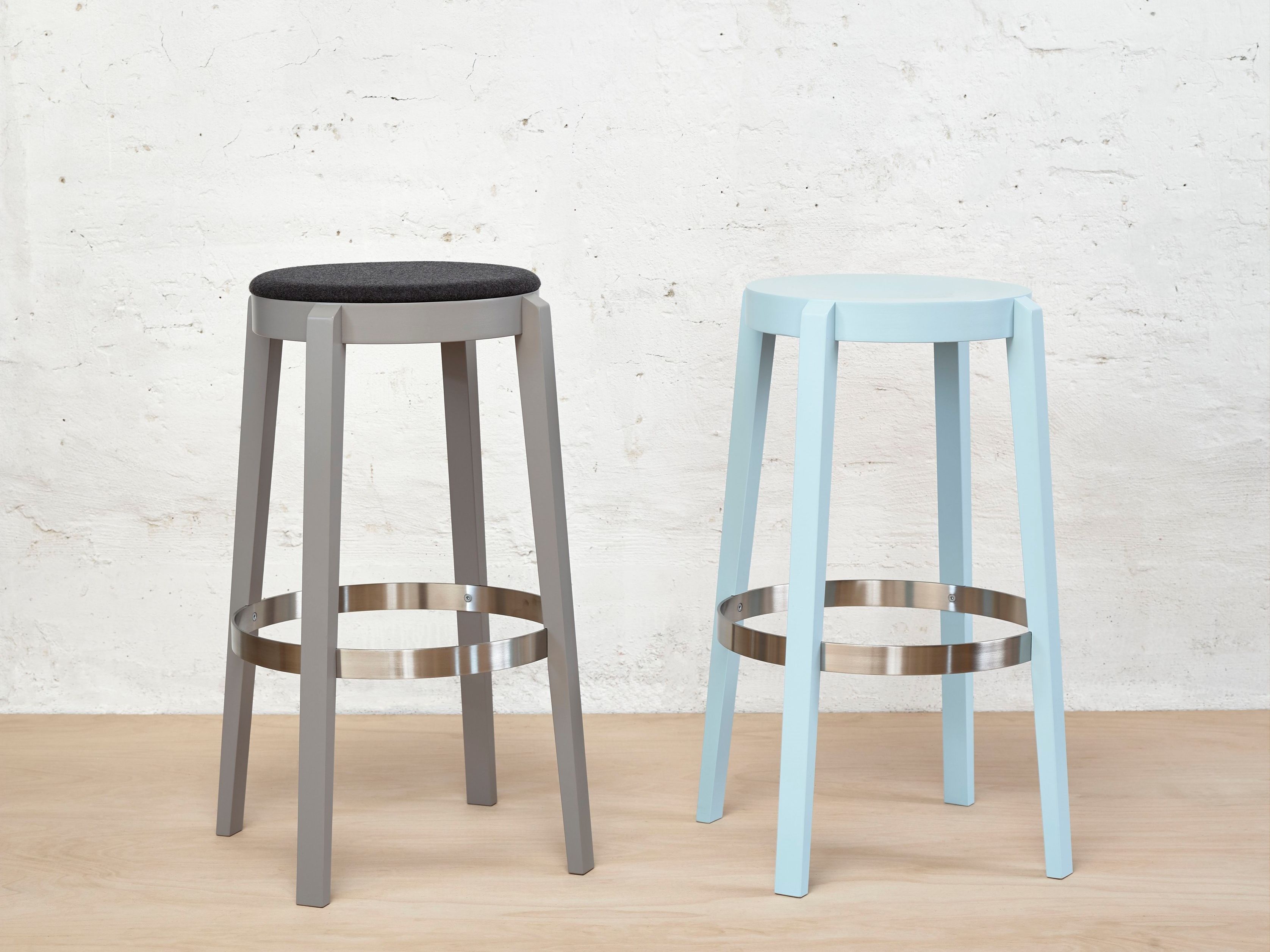 Деревянный табурет TON Пунтон ARCH-00117938 - Вид №4