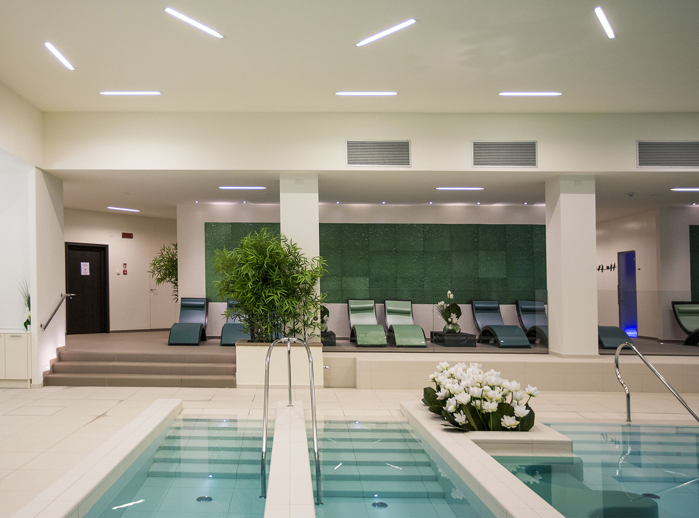 8492361 Встраиваемый в потолок светильник Platek MINI CORNICHE Incasso soffitto  MINI CORNICHE Ceiling recessed 300 mm - LED 4000K 13°  - Вид №3