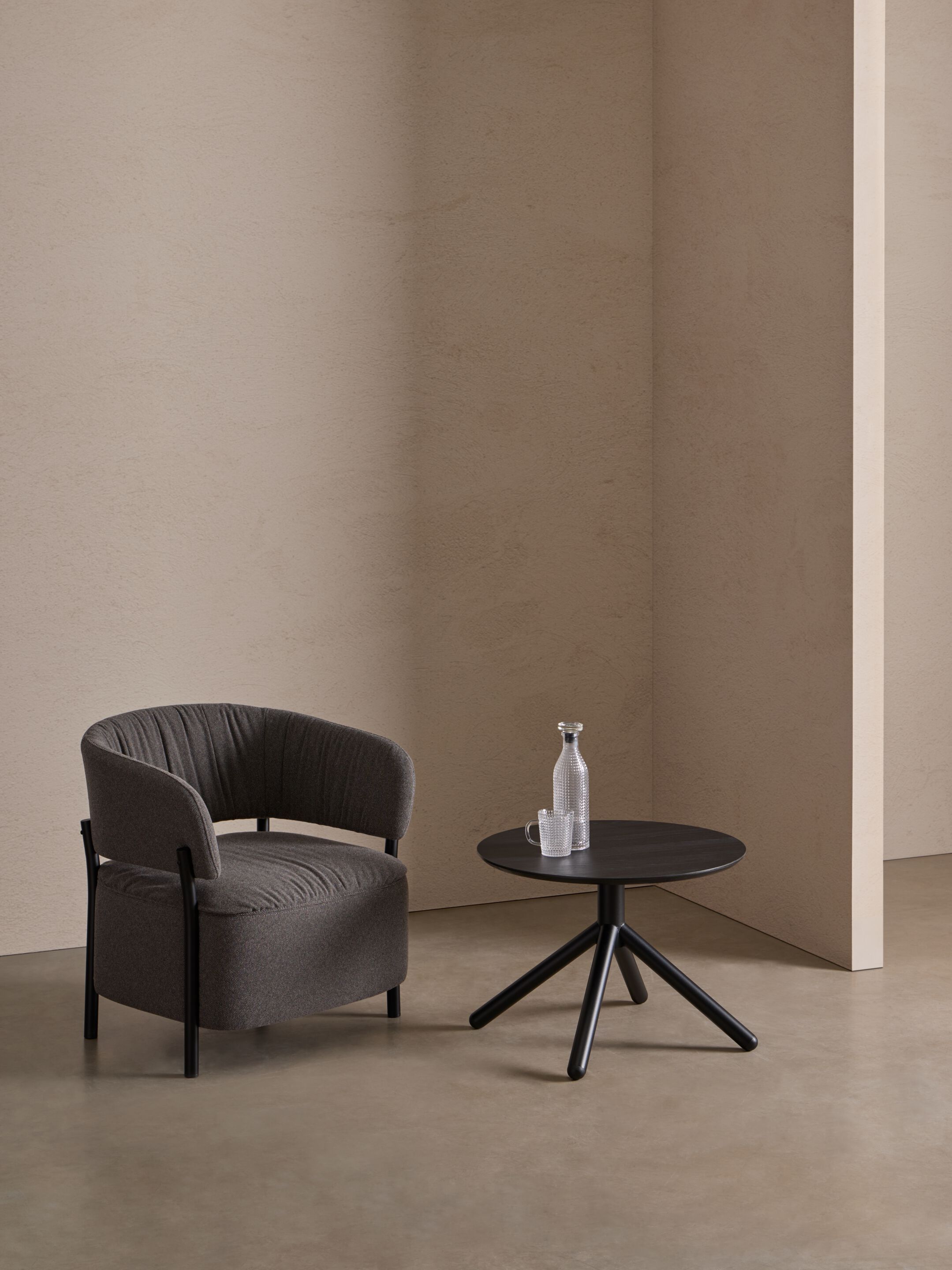 Круглый журнальный столик из ясеня Blasco&Vila Nomad ARCH-00037751 - Вид №7