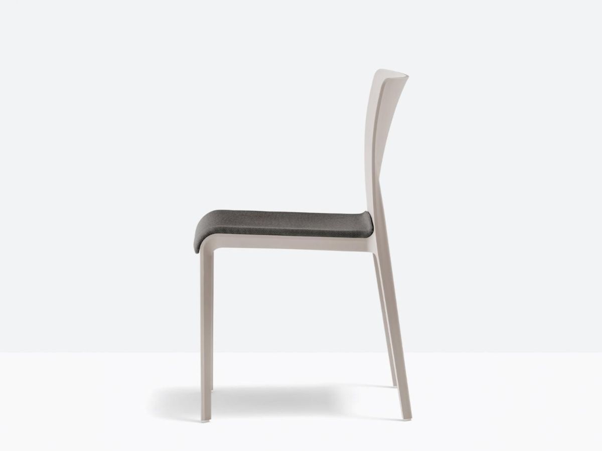 Стул из полипропилена с мягким сиденьем Pedrali Volt ARCH-00048342 - Вид №5