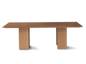 Прямоугольный стол из грецкого ореха