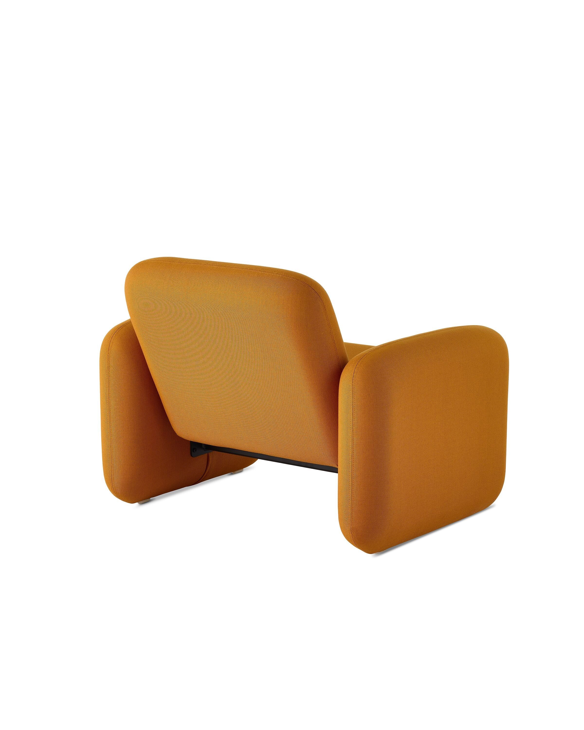 Тканевое кресло с подлокотниками Herman Miller Wilkes ARCH-00115286 - Вид №2