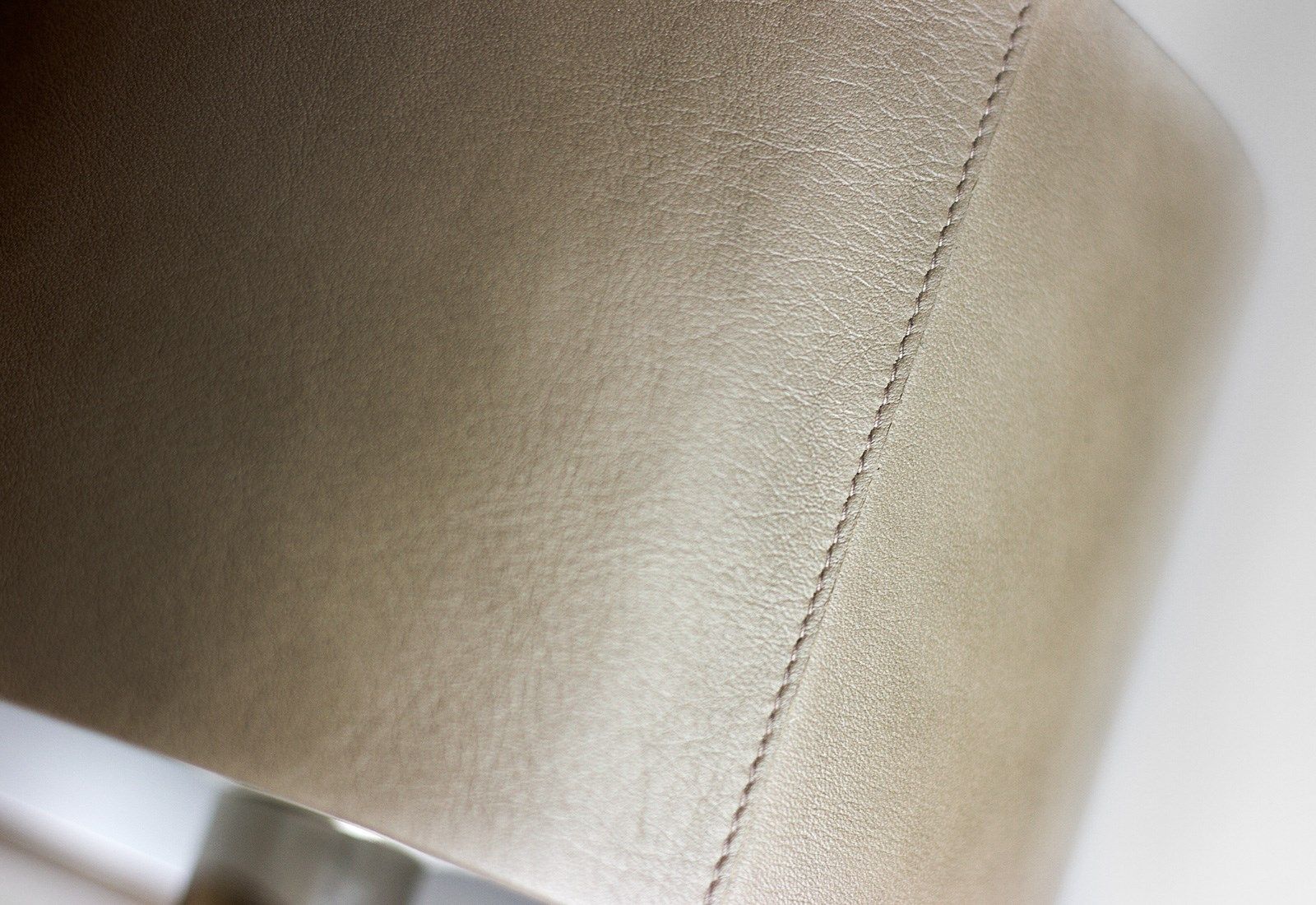 Торшер ручной работы из кожи Abrissi ARCH-00084209 - Вид №2